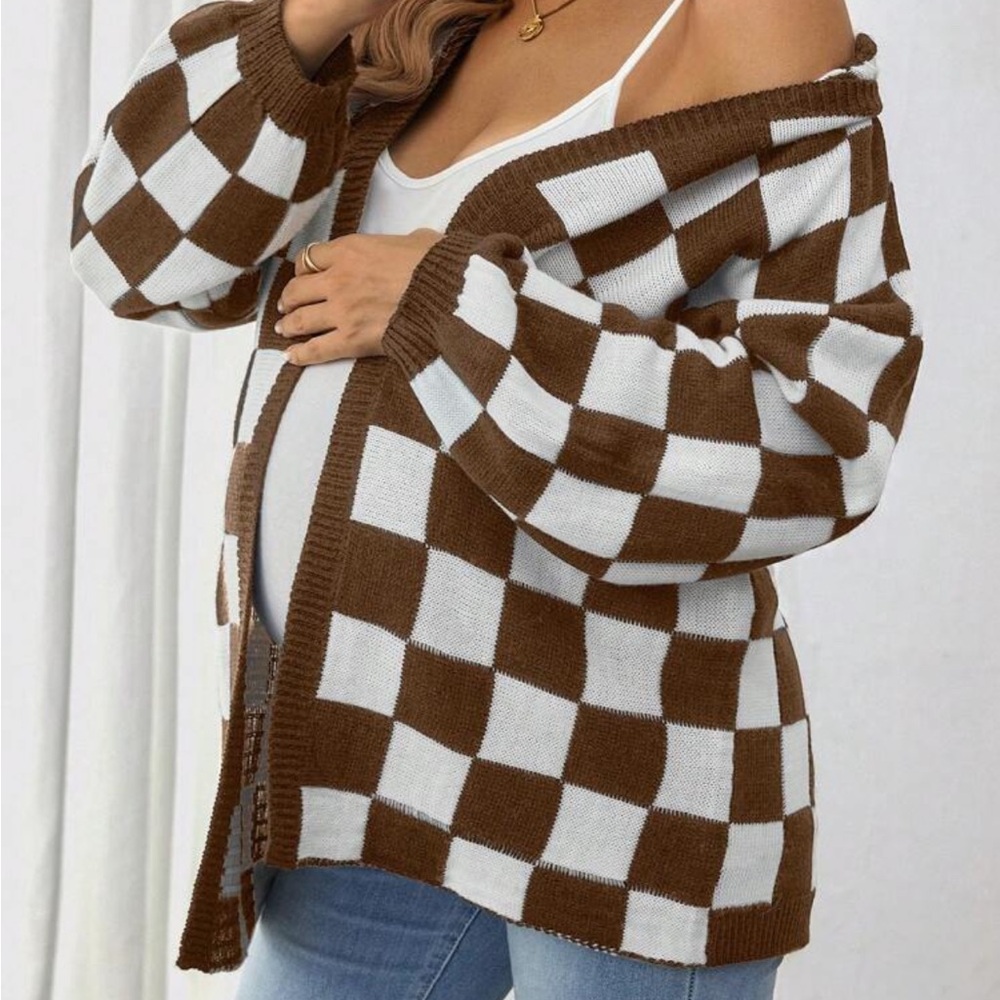 Maternity Brown and White Checkered Women's Sweater - Small